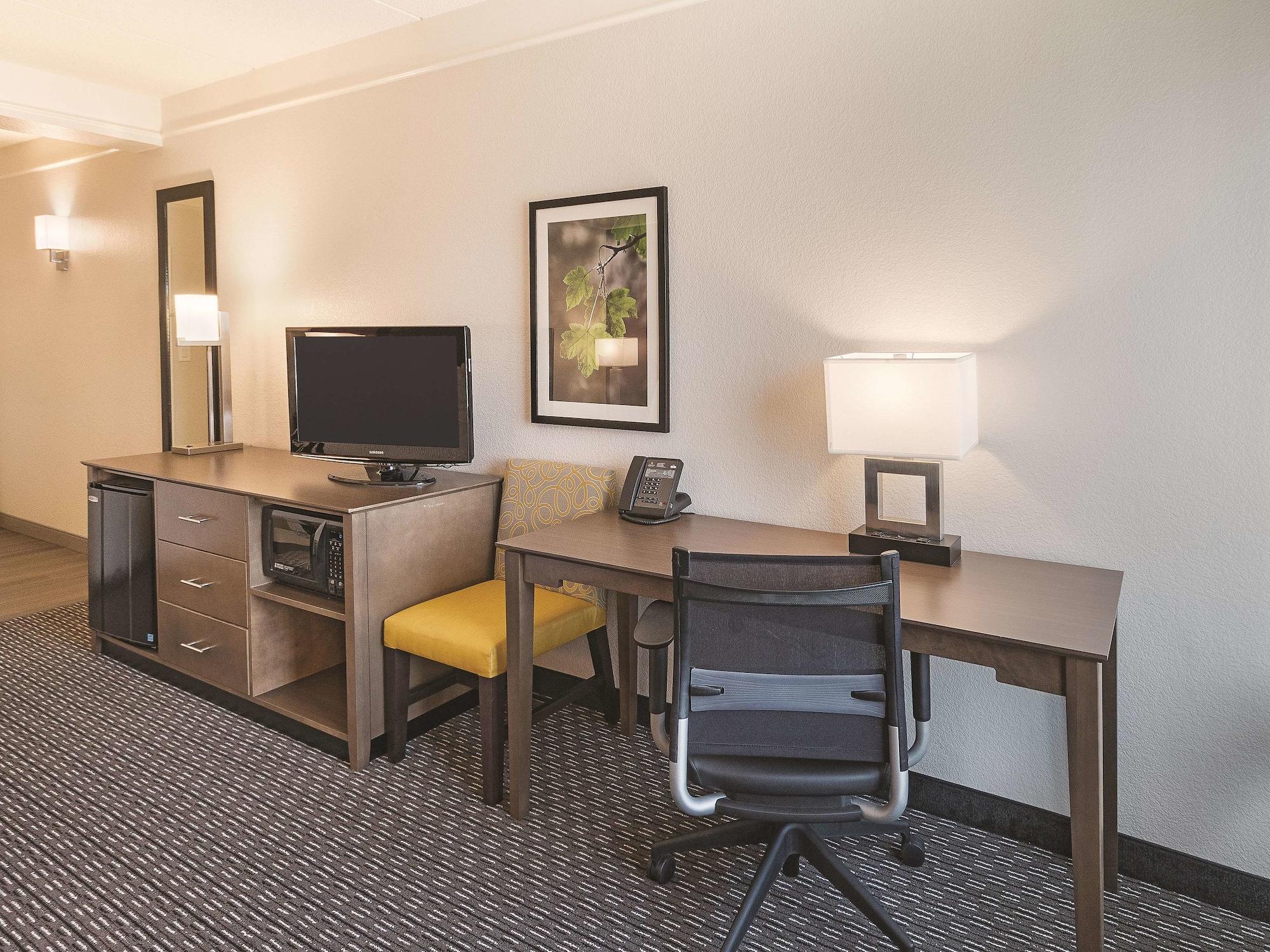 Hotel La Quinta By Wyndham Arlington North 6 Flags Dr Exteriér fotografie